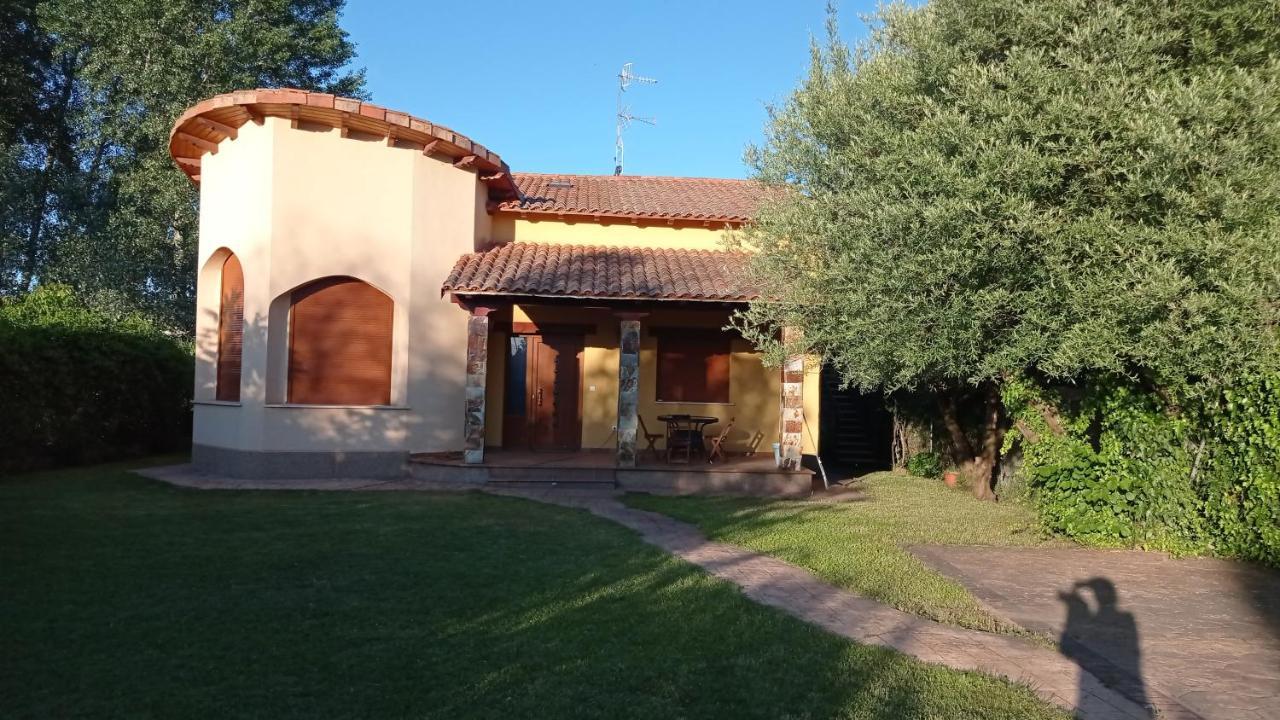 La Cuquina Villa Villaturiel Exterior photo